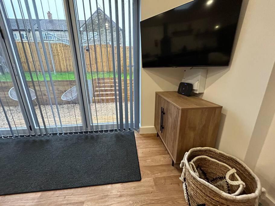 New Build Cosy Bungalow Near Bath And Bristol Wick  Exterior photo